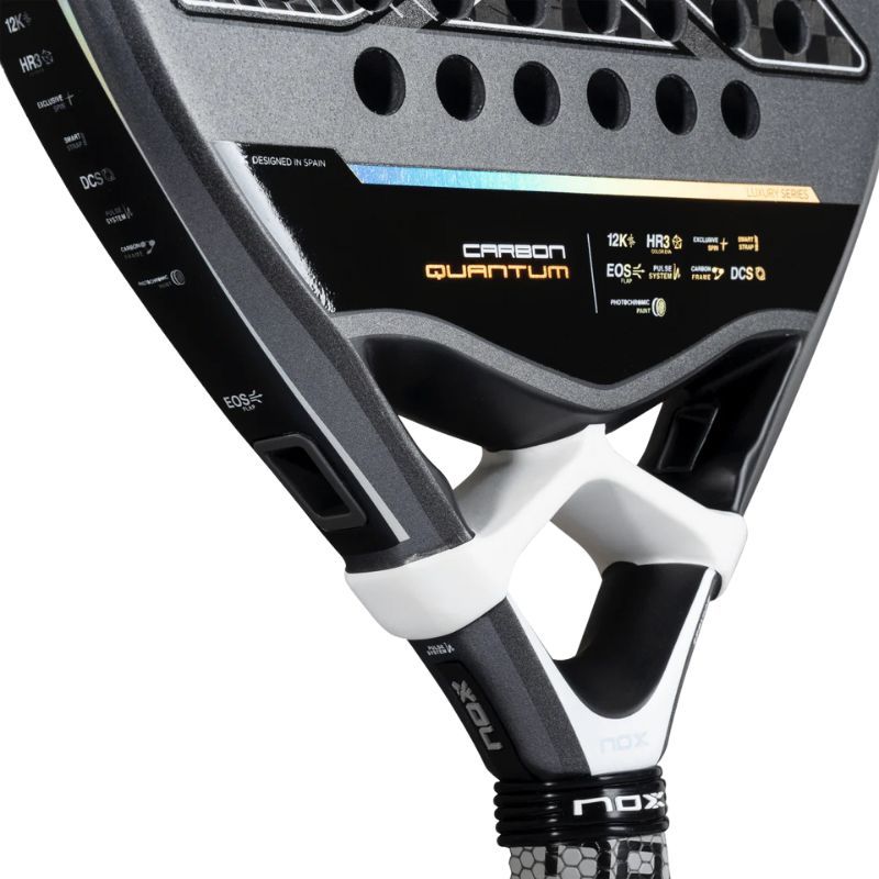 RAQUETTE DE PADEL NOX QUANTUM 12K CARBON 2025