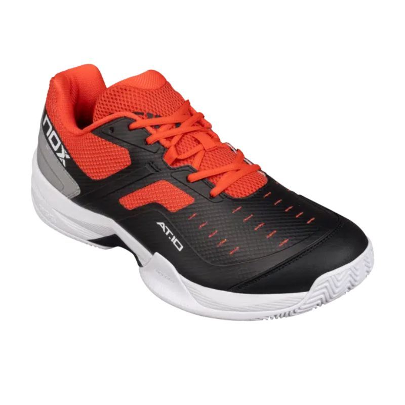 CHAUSSURES DE PADEL NOX AT10 PRO noir/rouge