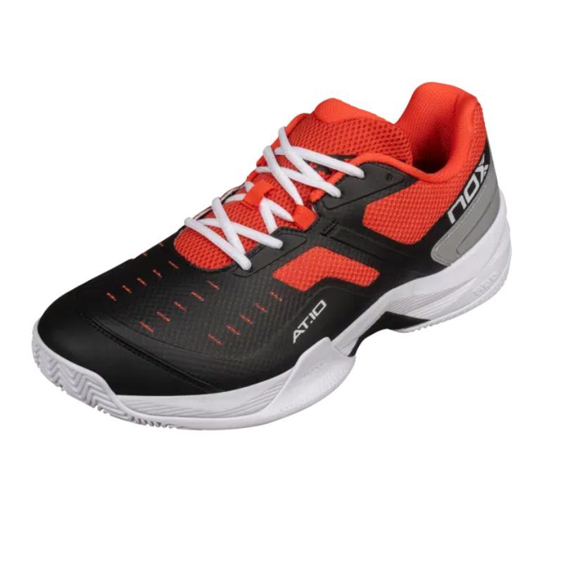 CHAUSSURES DE PADEL NOX AT10 PRO noir/rouge